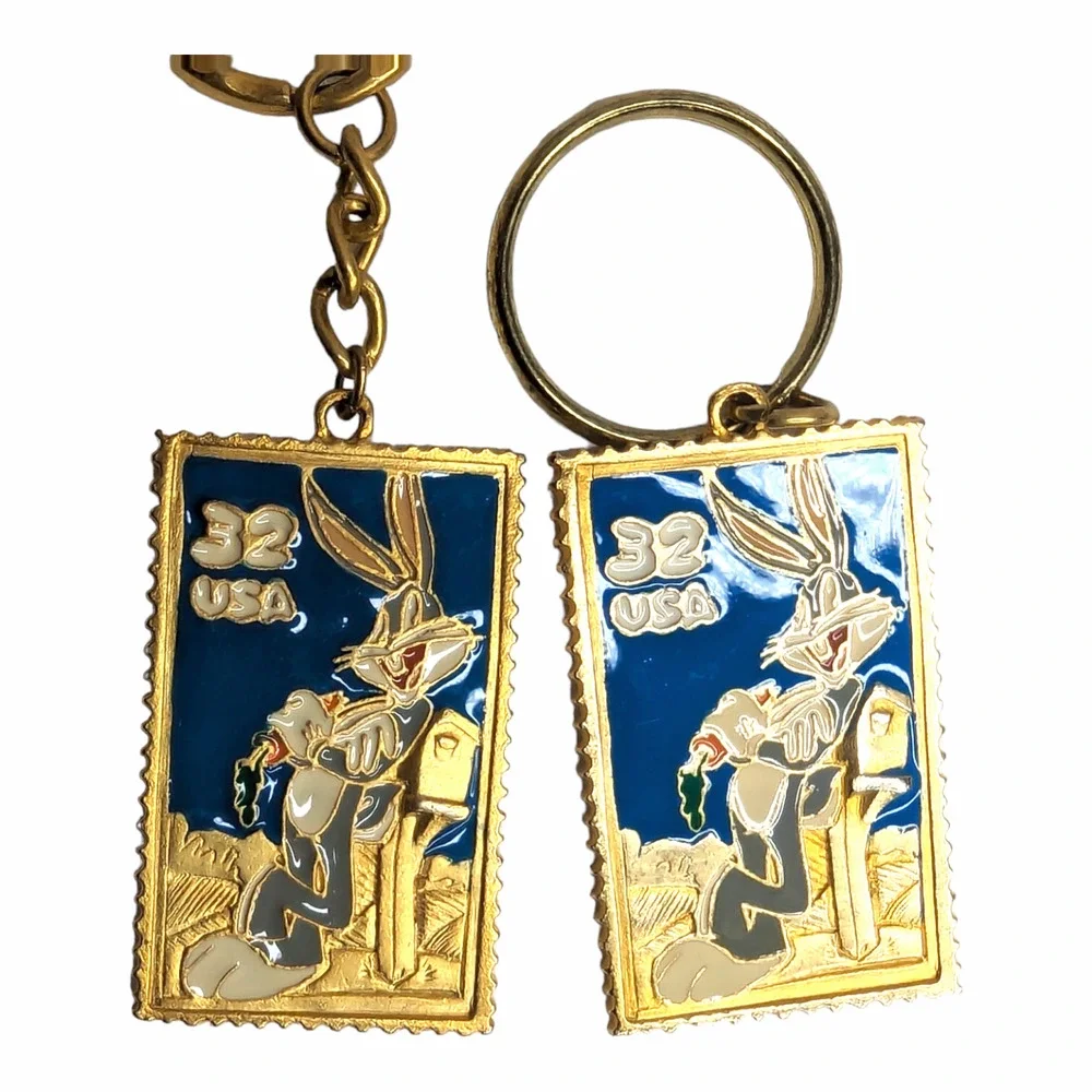 Lot of 3 90s Bugs Bunny USA Gold Tone Metal Enamel Stamp Keychains &‎ Brooch Pin